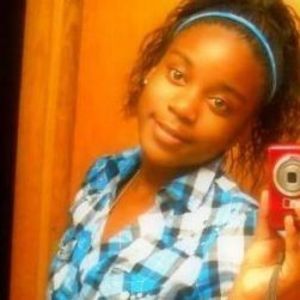 Meet your Posher, Rae